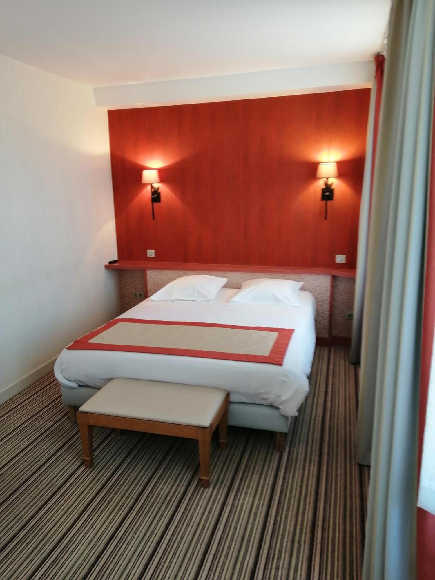 Hotel Les Fleurs Pontaubert Dış mekan fotoğraf